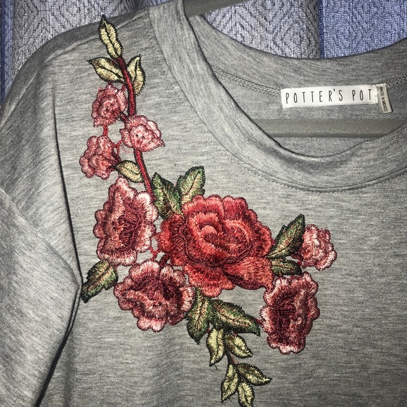 Sweatshirt dress - Picture 2 of 3